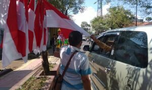 Meski Pendemi, Pedagang Bendera Mulai Marak di Cianjur