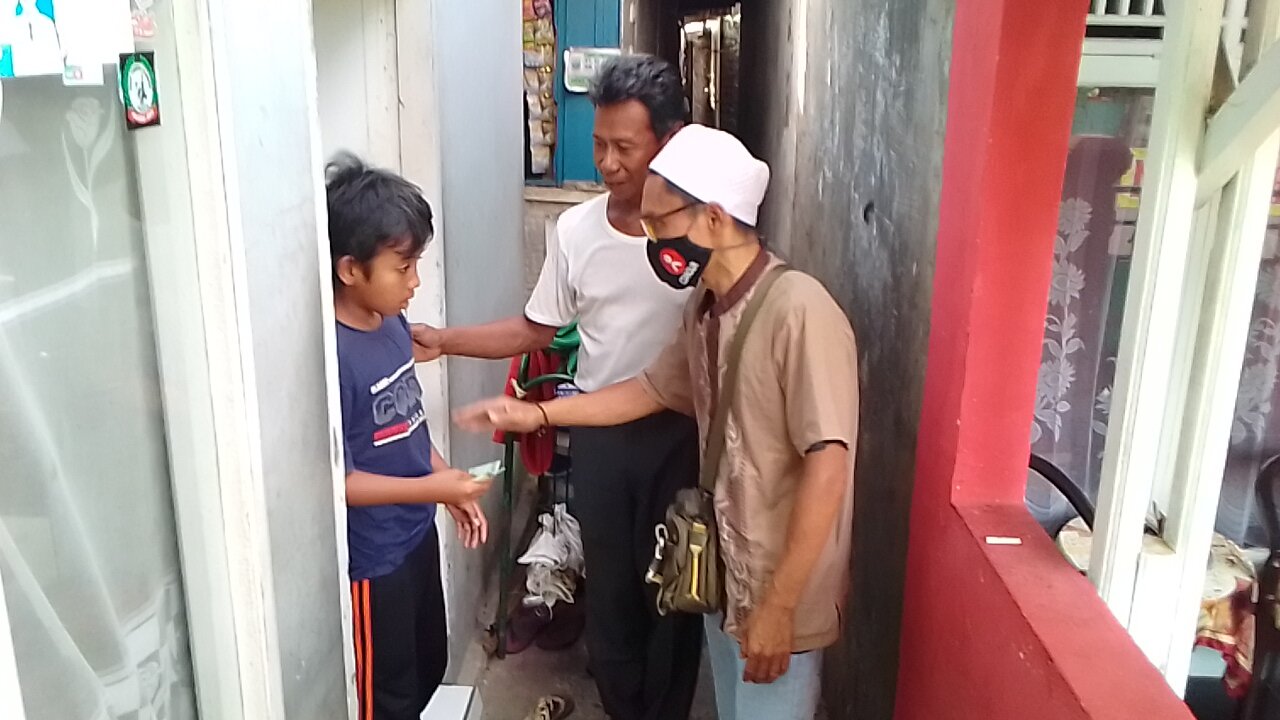 Jum’at Berkah, Korlip SC Santuni Anak Yatim – Jompo