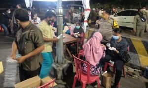 Polsek Semampir Tanjung Perak Gelar Vaksin Wisata Religi