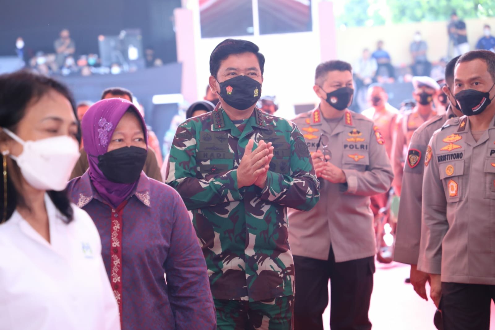 Terdampak Covid-19, Panglima TNI Bersama Kapolri Berikan Dukungan Psikologis Anak