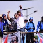 Bergerak, Massa Aksi Buruh di Jabar Kepung Gedung Sate Bandung