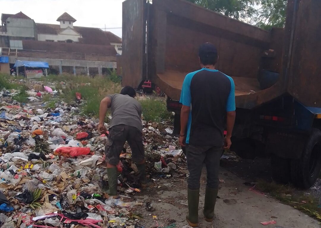 Buang Sampah Disembarang Tempat Terus Meningkat, Ini Penjelasan LH Cianjur