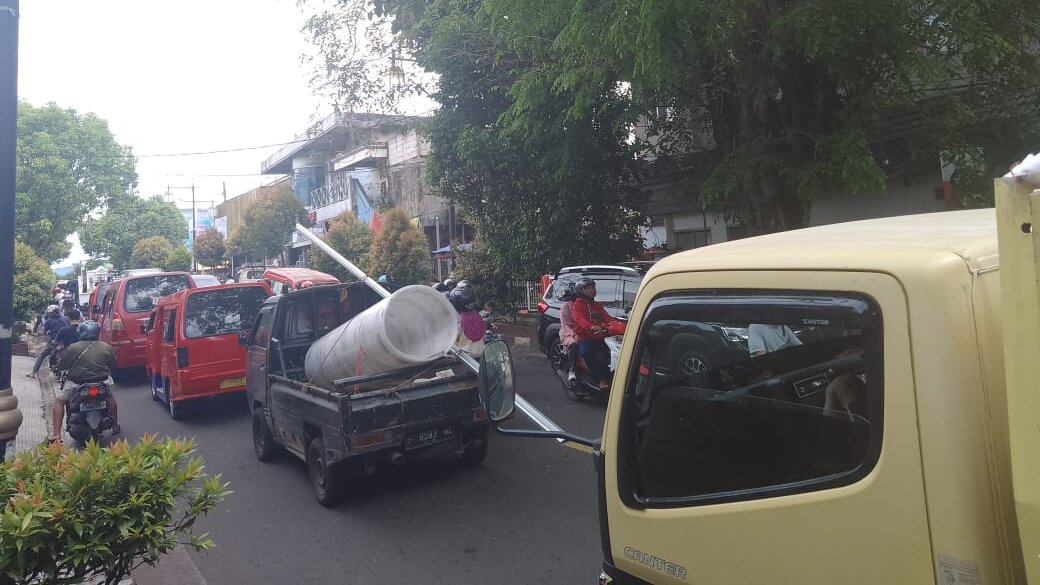 Kemacetan di Jalan Promoya Solokpandan Mulai Dipadati Kendaraan Jelang H-3